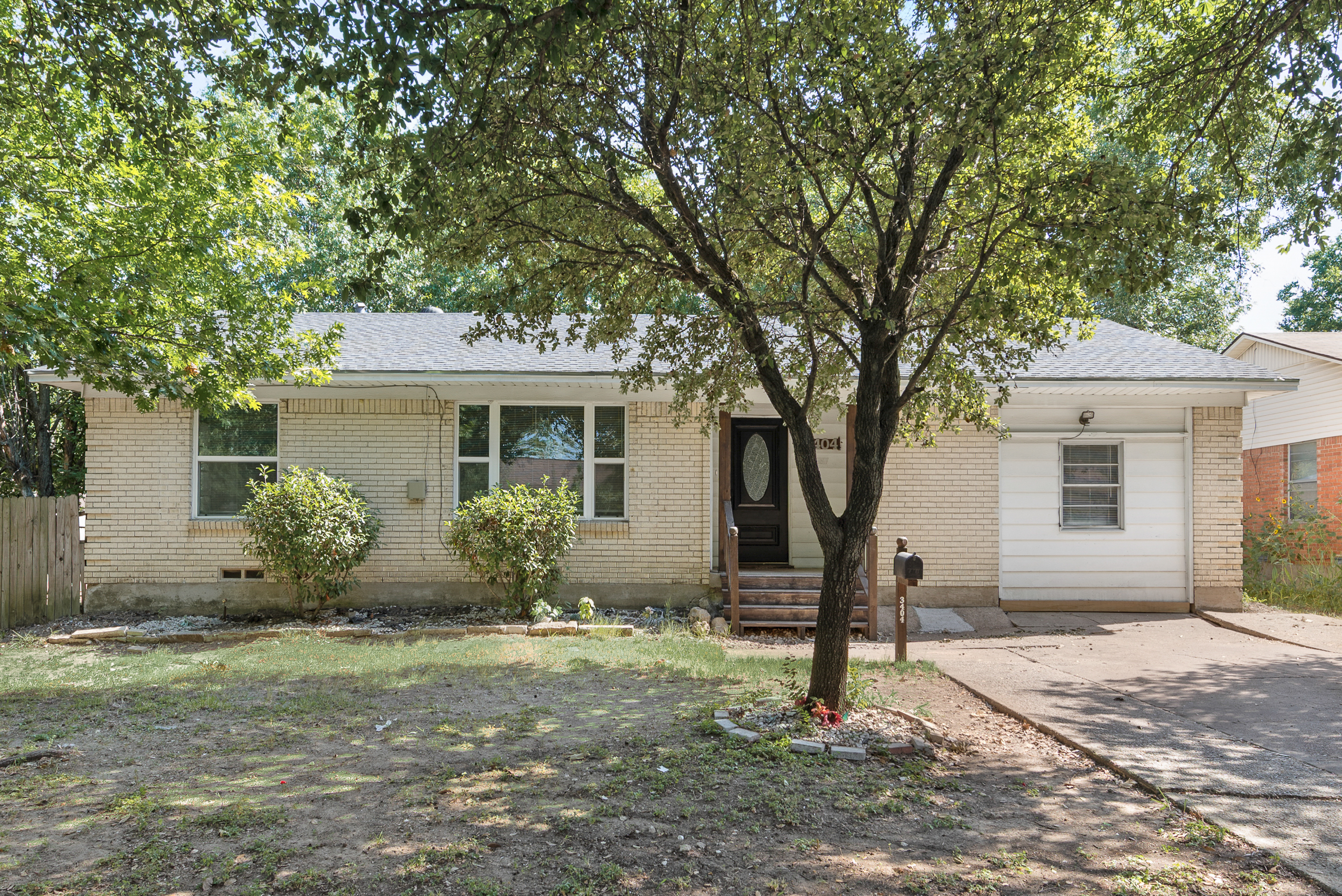 3404 Gray Dr