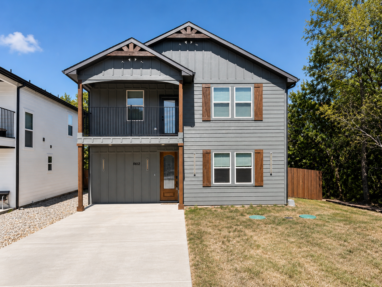 5612 Black Pine Circle