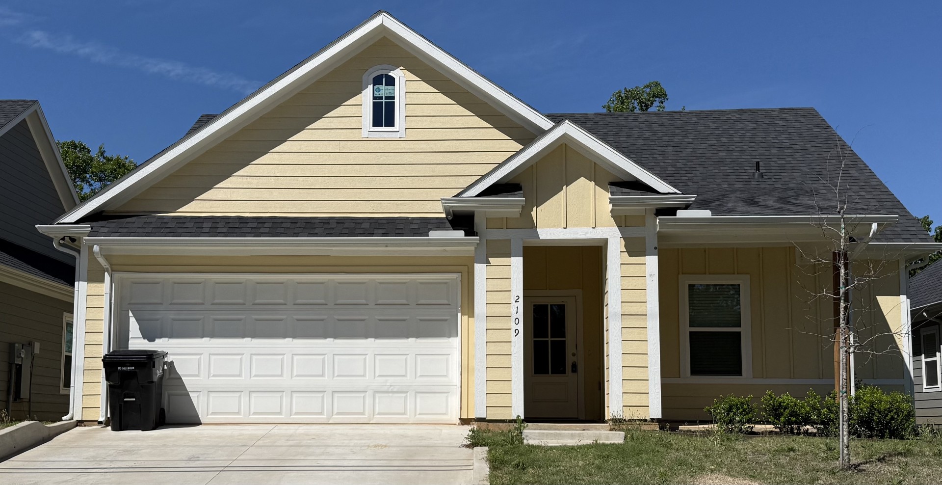 2109 Bluebonnet Avenue